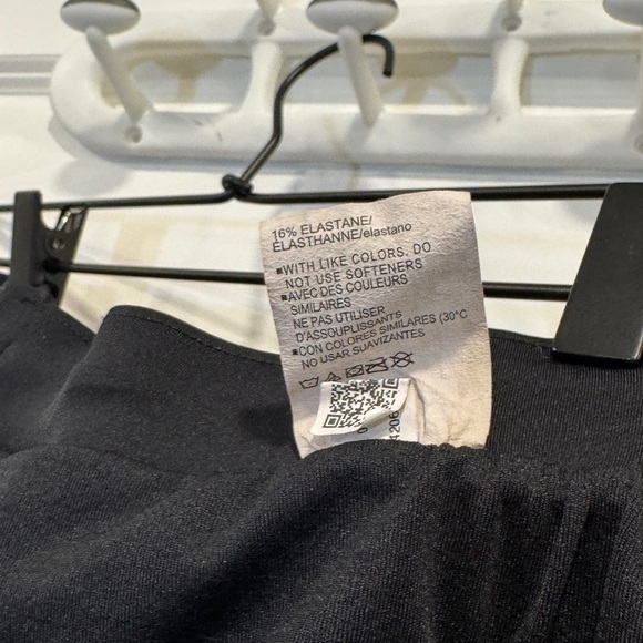 Under armor running shorts - Picture 11 of 13